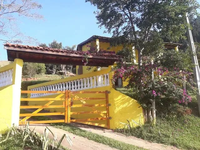 Imagem: Linda Chácara com 30.000 M2 e Escritura