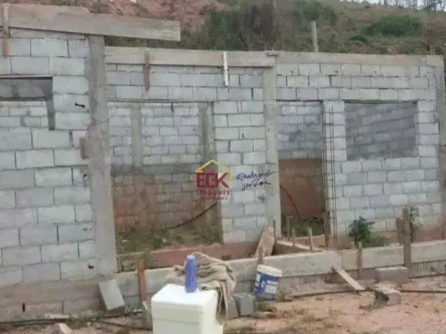 Imagem: Terreno com Casa a Ponto de Laje Só R$