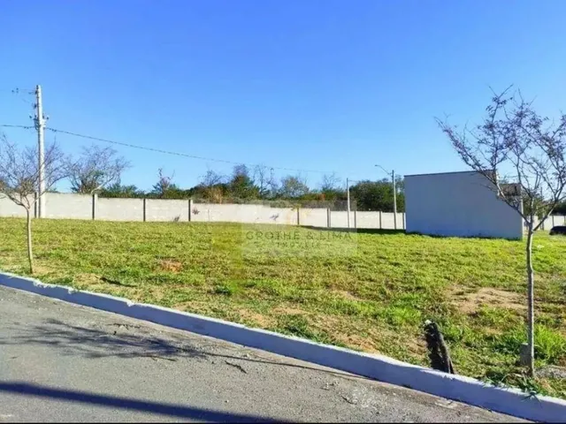 Imagem: O terreno possui 176m² de Área e está localizado em