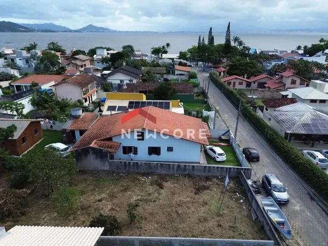Imagem: Lote em Rua Gécio de Souza e Silva - Sambaqui