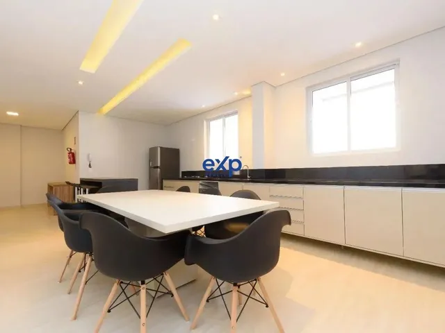 Imagem 3: Apartamento no Bairro Mercês com Opções de 2 Suítes em Curitiba