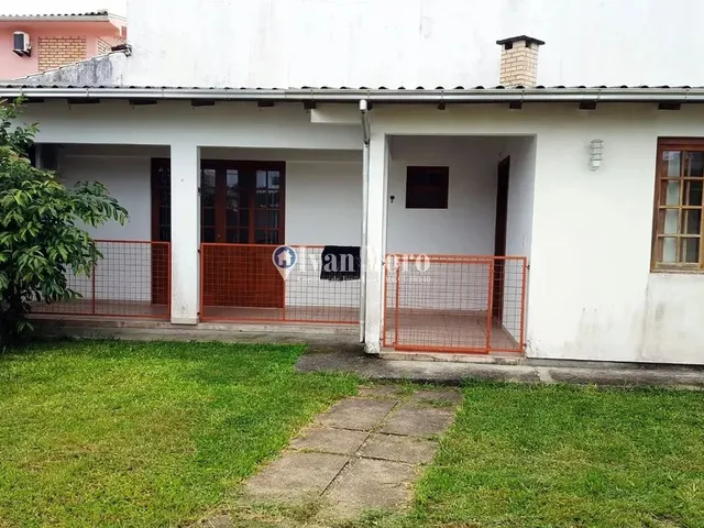 Imagem 9: Casa À Venda em Praia da Daniela - Florianópolis - Sc