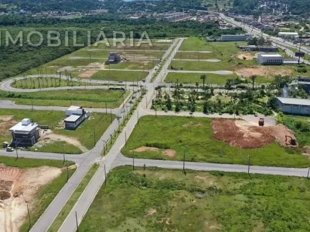 Imagem: Terreno À Venda por R$ 476010.00, 476.01