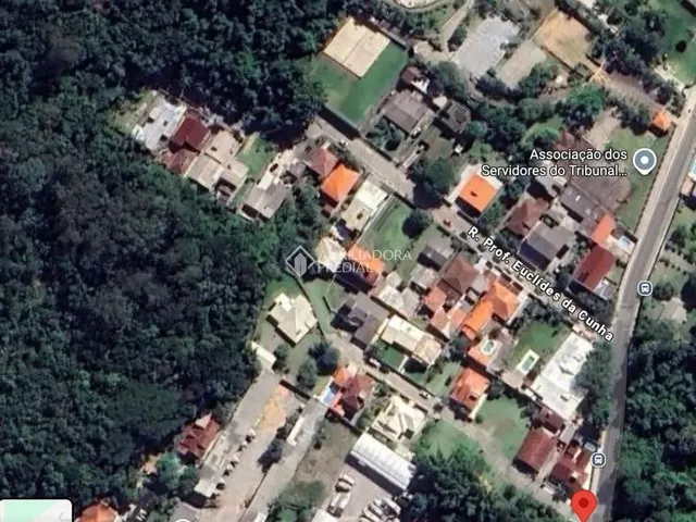 Imagem: Excelente Terreno em Sambaqui