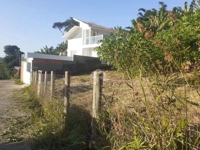 Imagem 3: Terreno a Venda no Ratones
