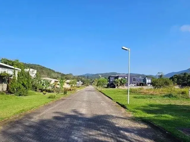 Imagem: Terreno À Venda, 3300 M² por R$ 1.500.000,00