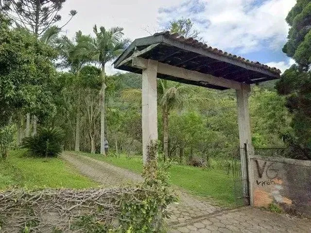 Imagem: Terreno Á Venda com 59 Mil M2 na Vargem