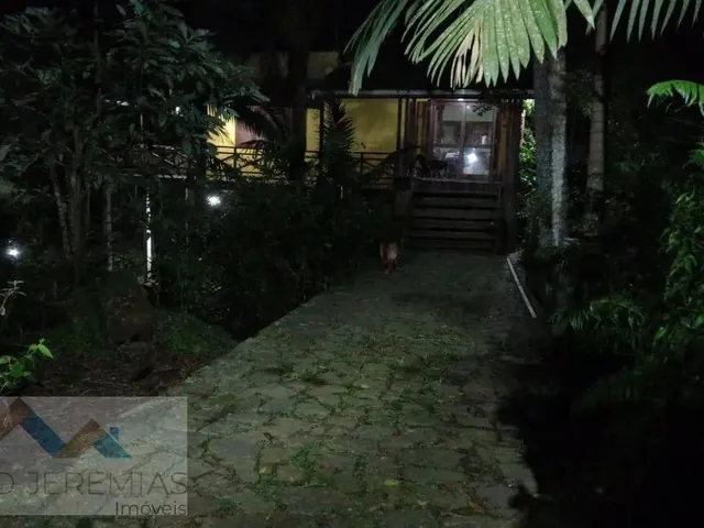 Imagem 2: Sítio À Venda em Vargem do Bom Jesus, Florianópolis: 118M², 3 Quartos, Suíte, 2