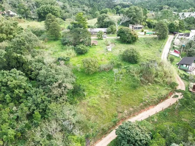Imagem: Ref. 375 Terreno Bairro Ratones, Florianópolis/Sc