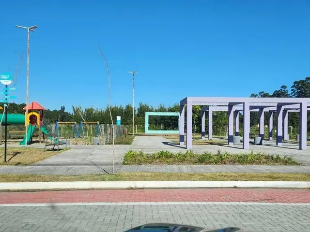 Imagem: Terreno Á Venda em Canasvieiras Loteamento