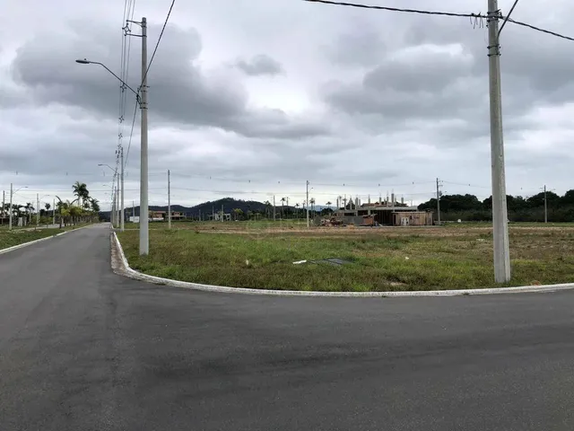 Imagem: À Venda