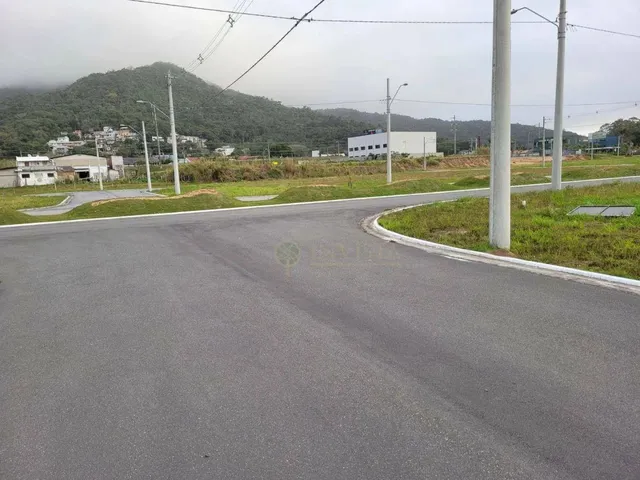 Imagem 14: À Venda Terreno / lote com venda por R$490.000