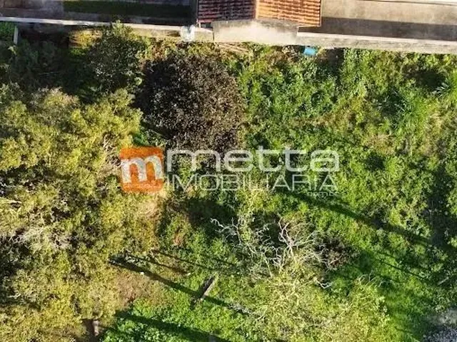 Imagem: Terreno em Sambaqui a Menos de 150 Metros