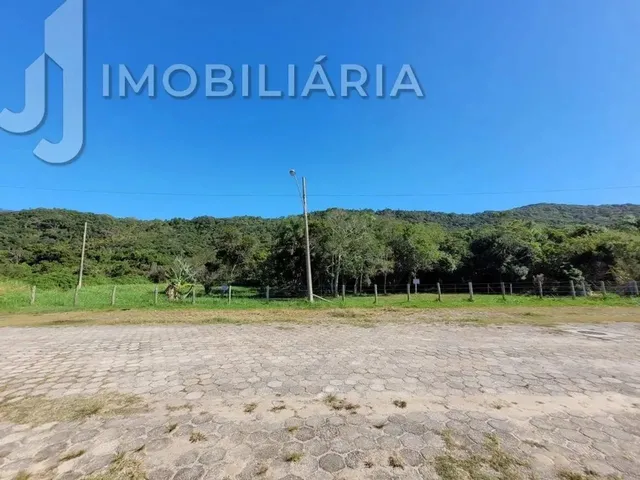 Imagem: Terreno À Venda por R$ 2300000.00, 986.40