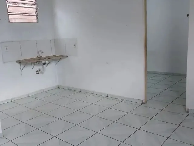 Imagem: Aluga-Se Kitinet