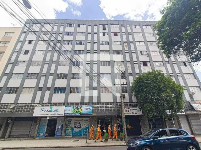 Imagem: Quitinete À Venda no Centro de Curitiba