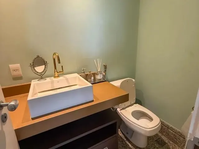 Imagem 9: Apartamento el Grecco 3 Quartos Sendo 1 Suíte com Closet / 130M² / 2 Vagas / Mobiliado