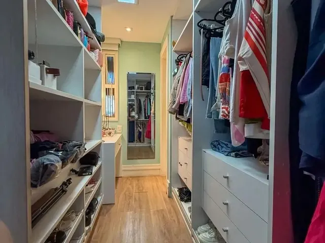 Imagem 13: Apartamento el Grecco 3 Quartos Sendo 1 Suíte com Closet / 130M² / 2 Vagas / Mobiliado