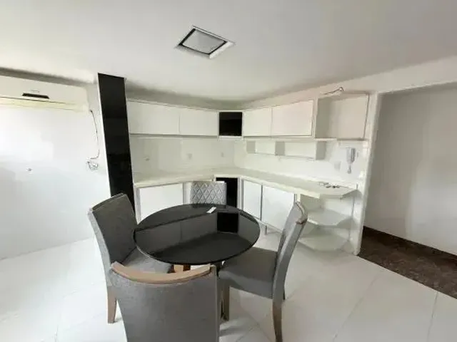 Imagem 2: Aceito Carro/Parcelo, Ed.marvic, 279M2, 4 Suítes, Climatizado, Armários, e 2 Vagas