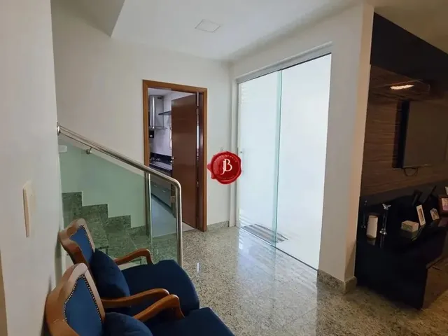 Imagem 6: Villa de Sevilha | 3 Suítes, Climatizada, com Armários, Edícula