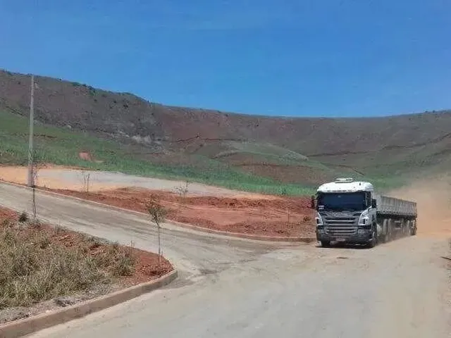 Imagem 4: Lote À Venda, Centro - Urucania/Mg