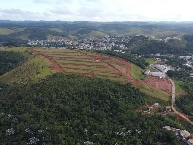 Imagem 6: Lote À Venda em Viçosa (Nova Era) 300 M² de Terreno, 240 M² de Área Útil Aceita