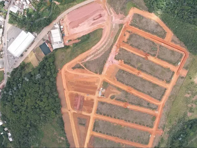 Imagem 2: Lote À Venda em Viçosa (Nova Era) 300 M² de Terreno, 240 M² de Área Útil Aceita