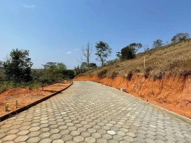 Imagem 10: Lote com 1451,00M² - com Dois Platôs Prontos