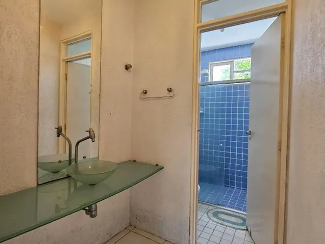 Imagem 9: Chácada com 6052M², no Francês com Fundos pra Lagoa!