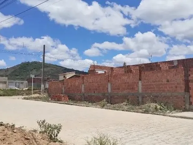 Imagem 2: Vendo Terreno com Casa em Construção