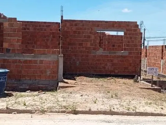 Imagem 5: Vendo Terreno com Casa em Construção
