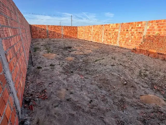 Imagem 2: Terreno. 184m² de Área