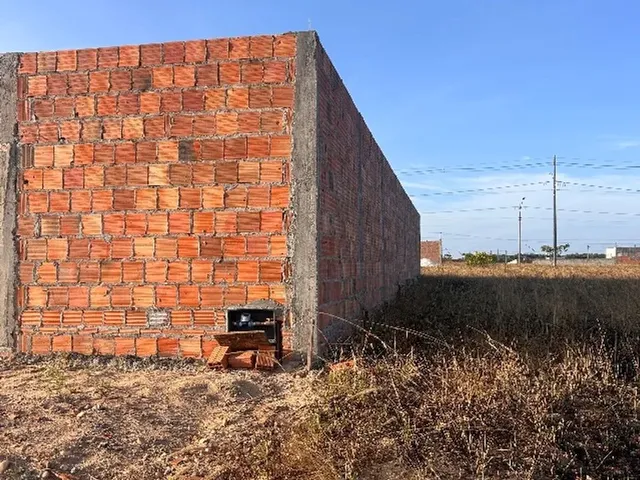 Imagem 3: Terreno. 184m² de Área
