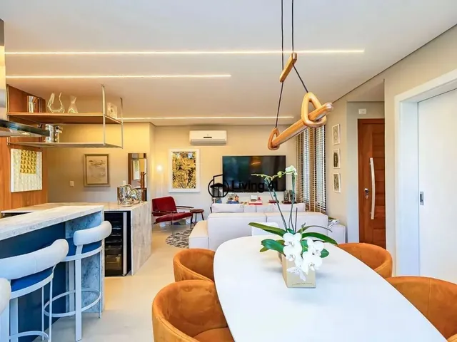 Imagem 9: Casa com 3 Dormitórios À Venda, 160 M² por R$ 1.640.000,00 - Mercês - Curitiba/Pr