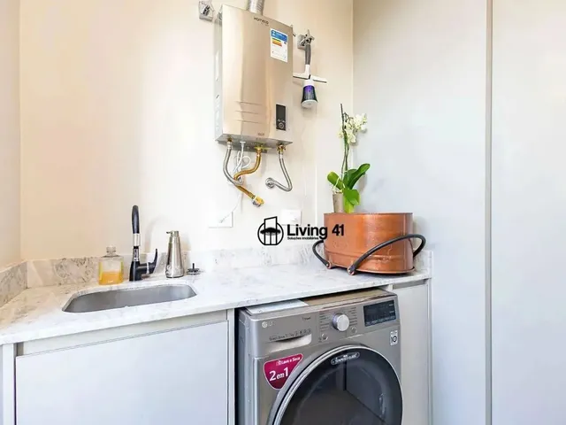Imagem 2: Casa com 3 Dormitórios À Venda, 160 M² por R$ 1.640.000,00 - Mercês - Curitiba/Pr