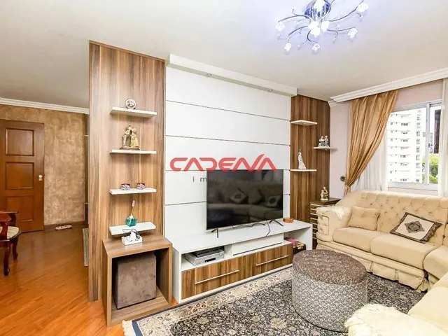Imagem 11: Apartamento com 3 Quartos e 2 Vagas À Venda no Batel