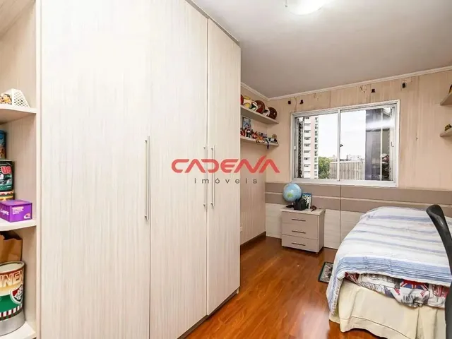 Imagem 5: Apartamento com 3 Quartos e 2 Vagas À Venda no Batel