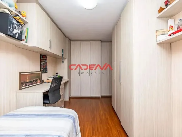 Imagem 12: Apartamento com 3 Quartos e 2 Vagas À Venda no Batel