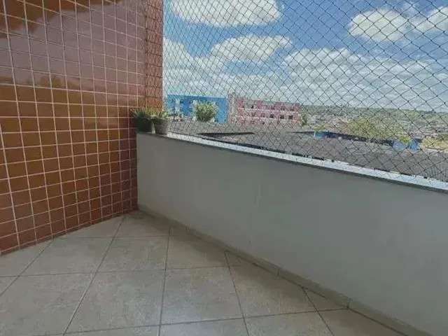 Imagem 3: Apartamento com Varanda no Bairro Banco Raso