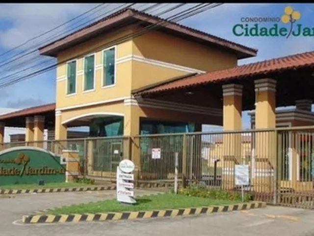 Imagem: Ótimas Casas de 4 Ou 5/4 em Condomínio