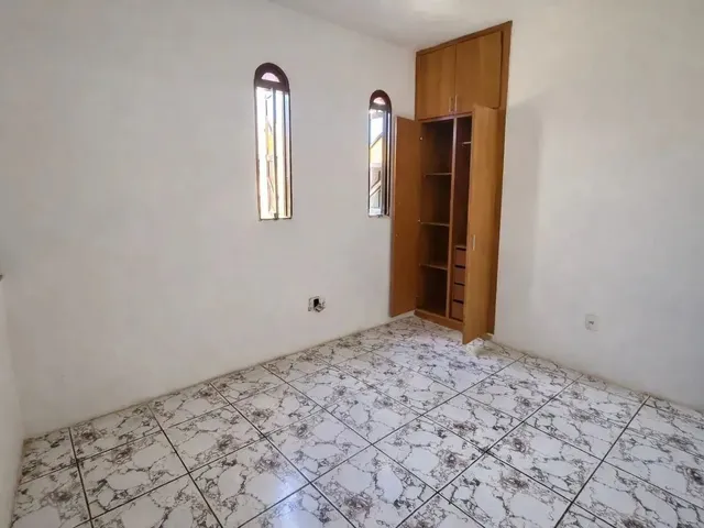 Imagem 11: Casa em Itapuã 4 Quartos, Terraço Livre (120 M²), Varandão, Área de Serviço
