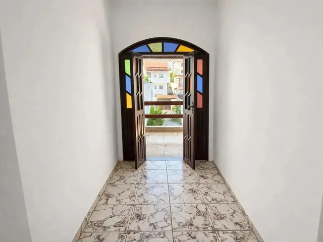Imagem 14: Casa em Itapuã 4 Quartos, Terraço Livre (120 M²), Varandão, Área de Serviço