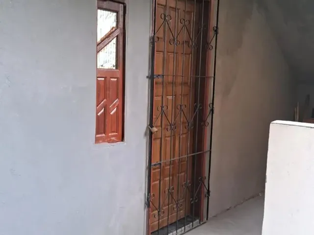 Imagem: Aluguel Casa com 2/4 no São Caetano