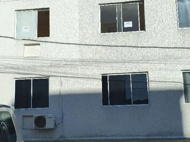 Imagem: Alugo Apartamento 2/4 1°Andar