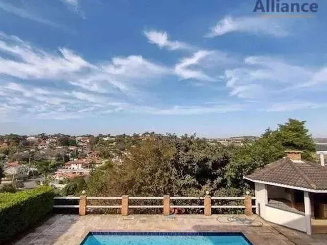 Imagem: Casa com 4 Dormitórios À Venda, 411 M²