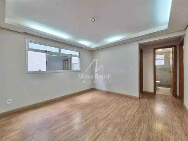 Imagem: 61489) À Venda - Apartamento com 2 Quartos