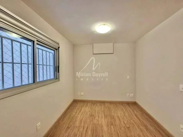 Imagem 5: 61489) À Venda - Apartamento com 2 Quartos, 1 Vaga, no Funcionários
