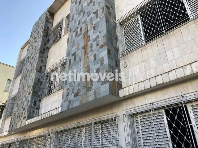 Imagem: Apartamento de 2 Quartos no Carmo