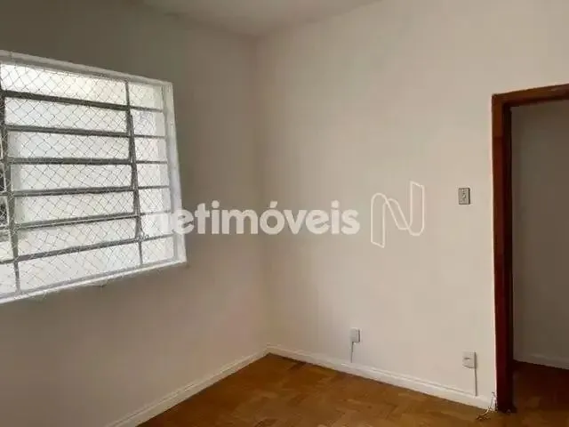 Imagem 15: Apartamento de 2 Quartos no Carmo