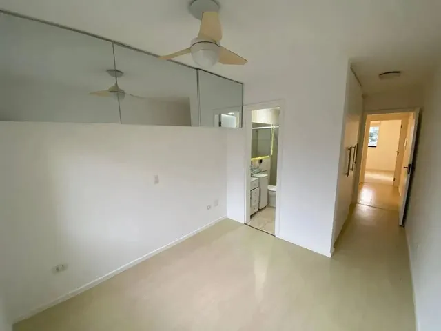 Imagem 7: Imóvel para Venda Possui 65 Metros Quadrados com 2 Quartos em Alto da Glória - Curitiba